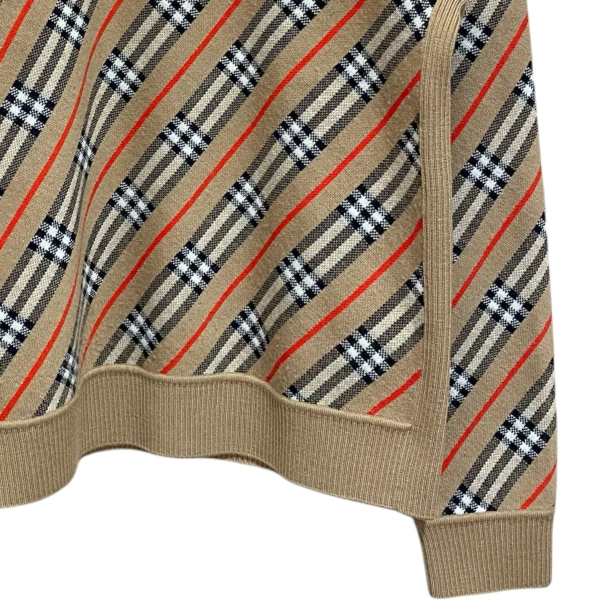 BURBERRY 総柄ニット80332341 古着・中古-4枚目のアイテム画像