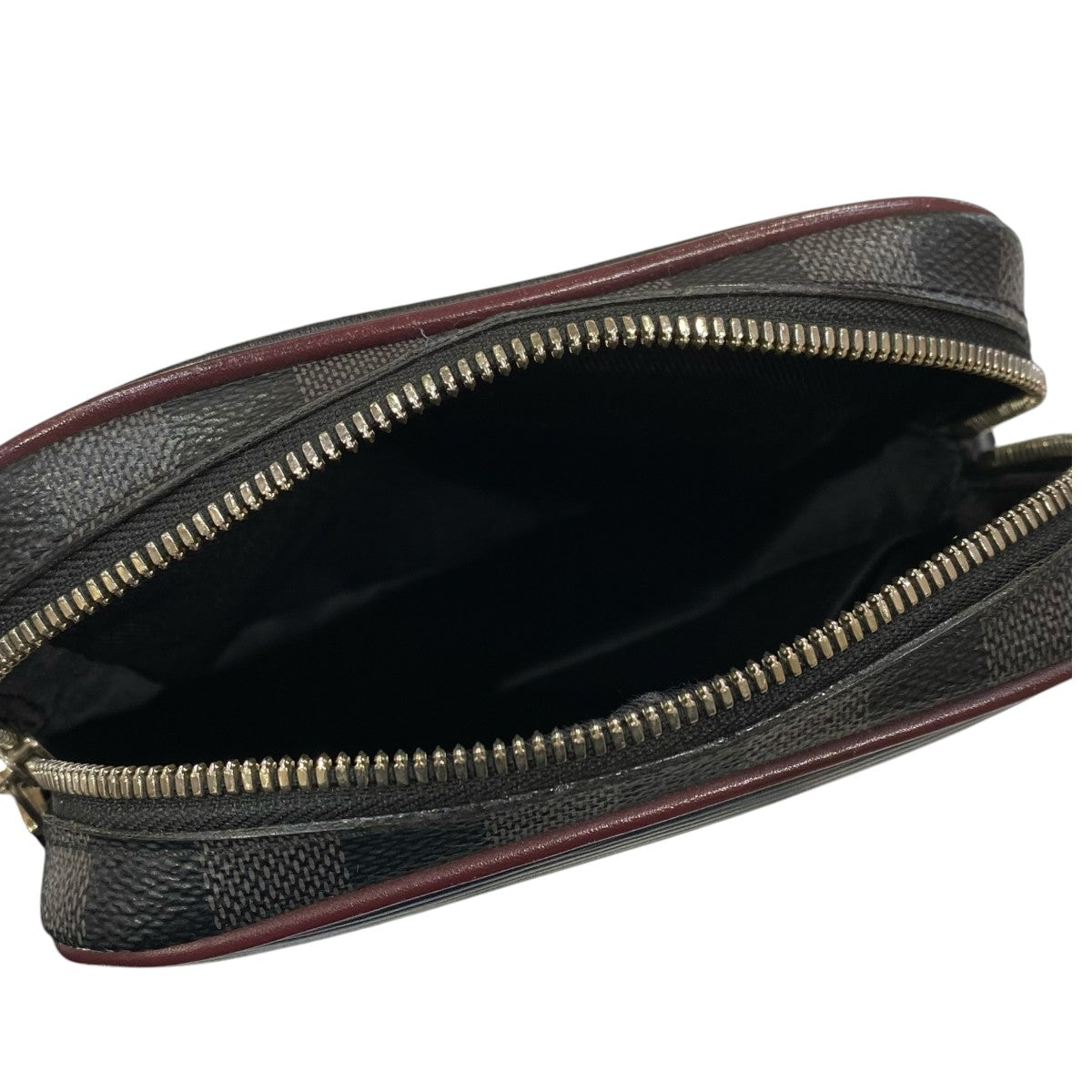 LOUIS VUITTON(ルイヴィトン) エピ+ダミエ グラフィット ダヌーブ