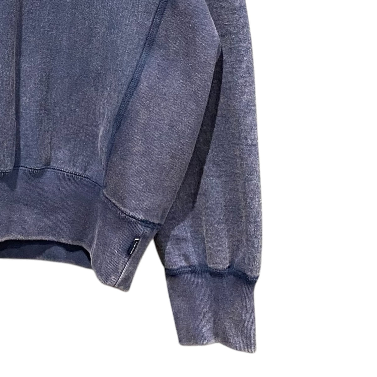 25SSWashed Box Logo Crewneck