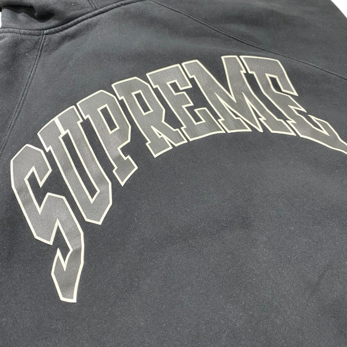 26SSCracked Raglan Zip Up Hooded Sweatshirt