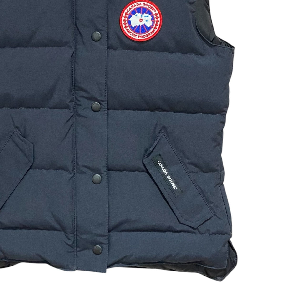 CANADA GOOSE FREESTYLE ダウンベスト2832L 古着・中古-4枚目のアイテム画像