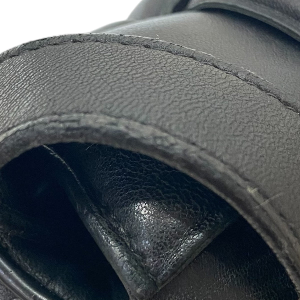 BOTTEGA VENETA マキシイントレチャート パデットカセット ショルダーバッグ 古着・中古-7枚目のアイテム画像