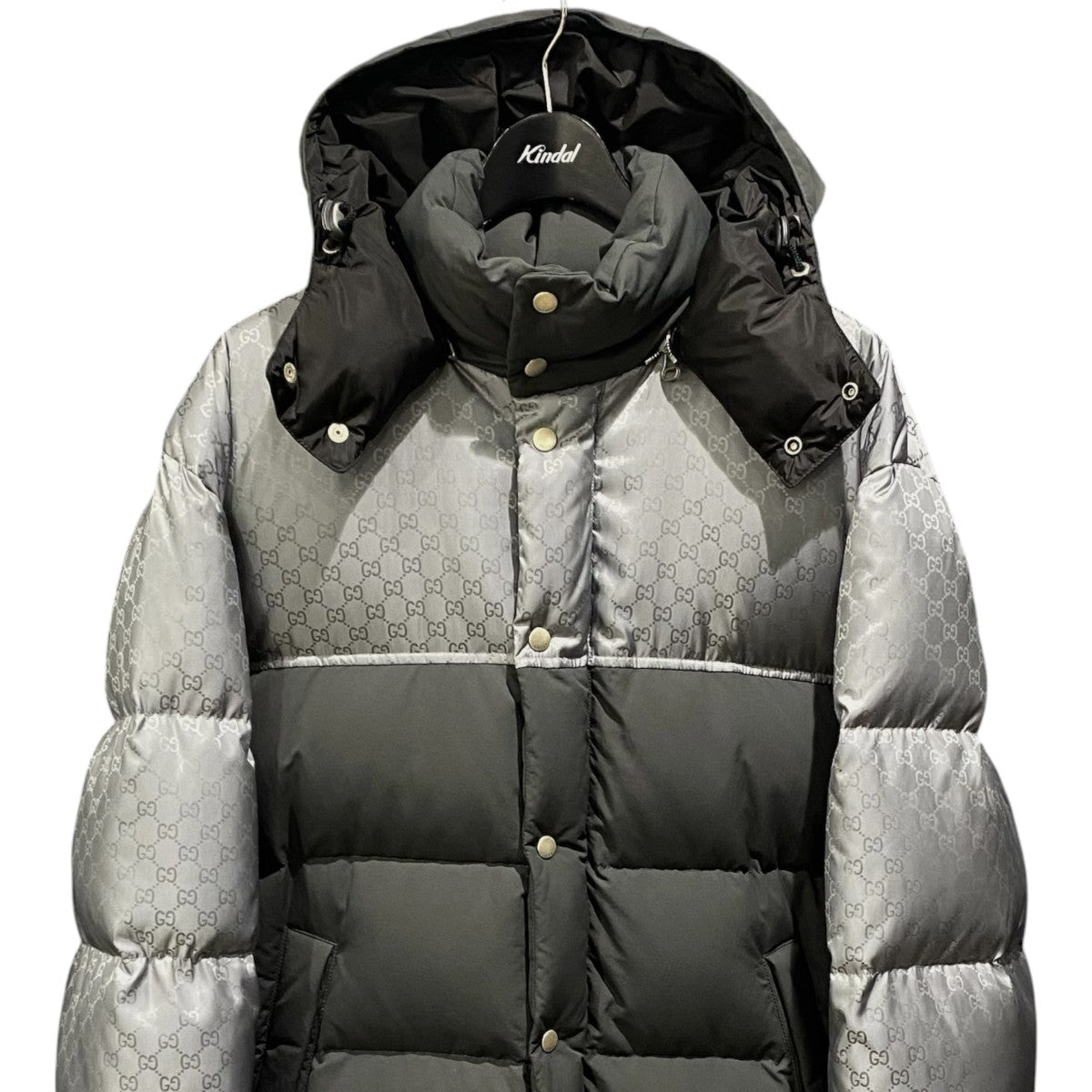 GUCCI(グッチ) GGダウンコート546334 546334 グレー サイズ 48｜【公式