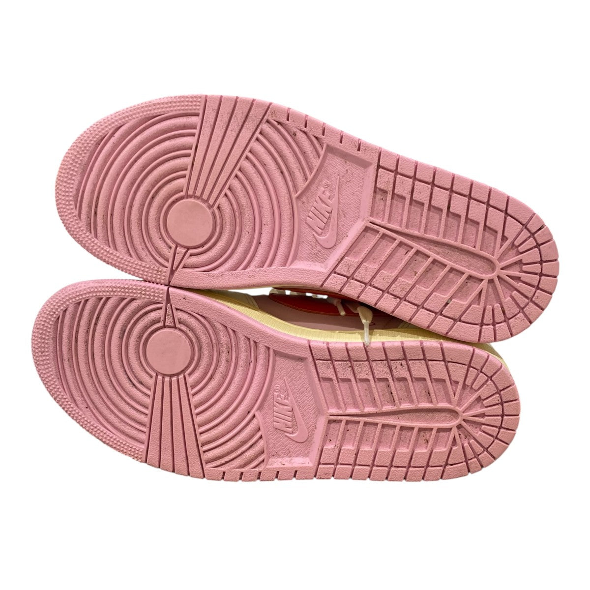 Air Jordan 1 Retro Low OGスニーカーIQ7604-101