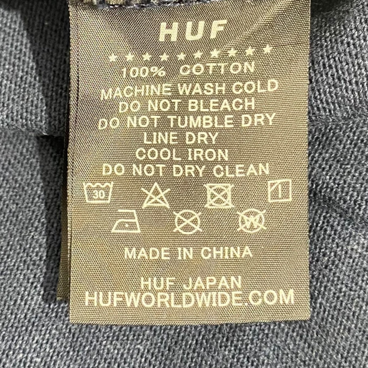 長袖Tシャツ