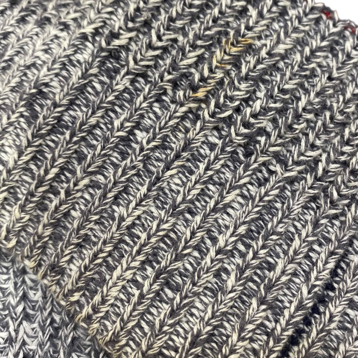 RIB CREWNECK SWEATER