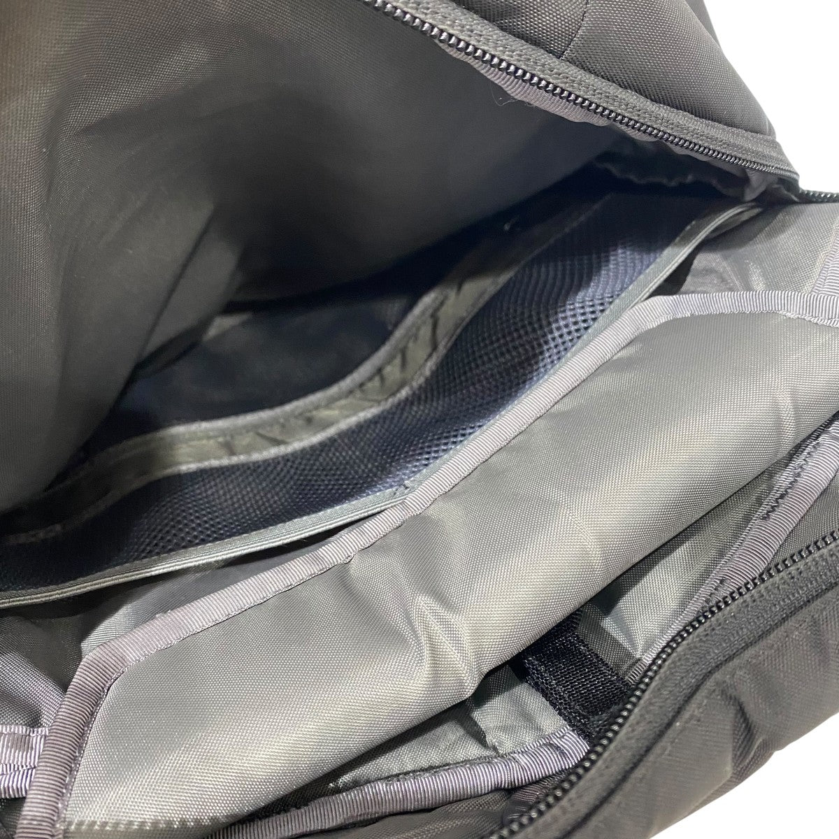バックパックRefugio Day Pack