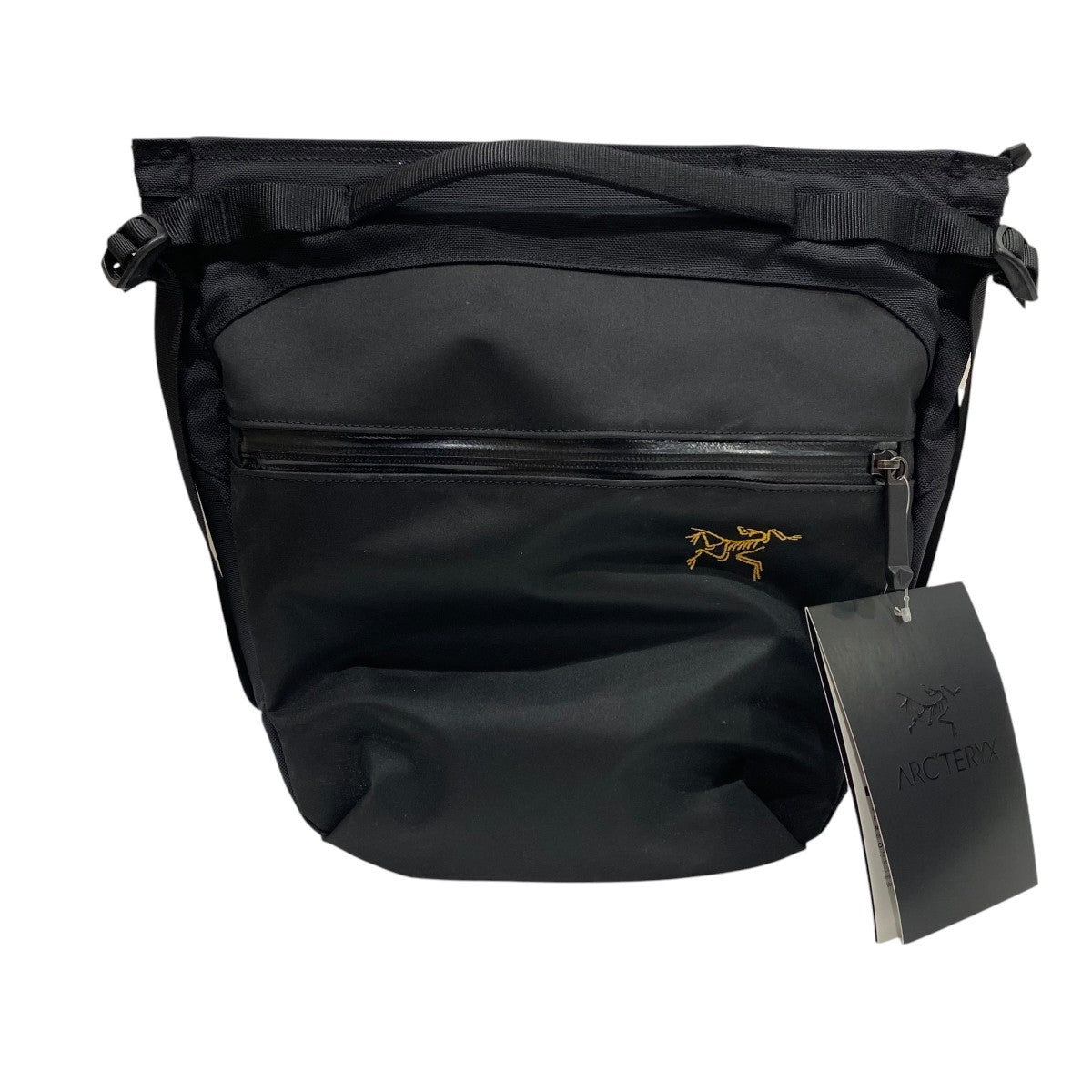Arro 8 Shoulder Bag
