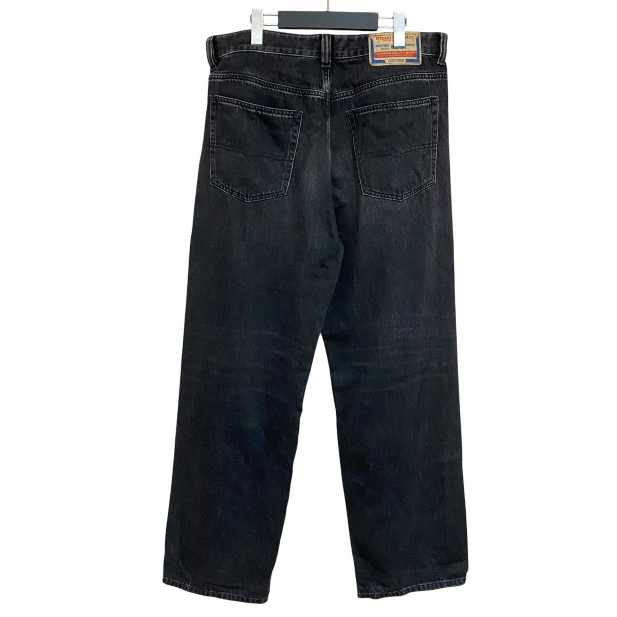 2001 D-MACRO