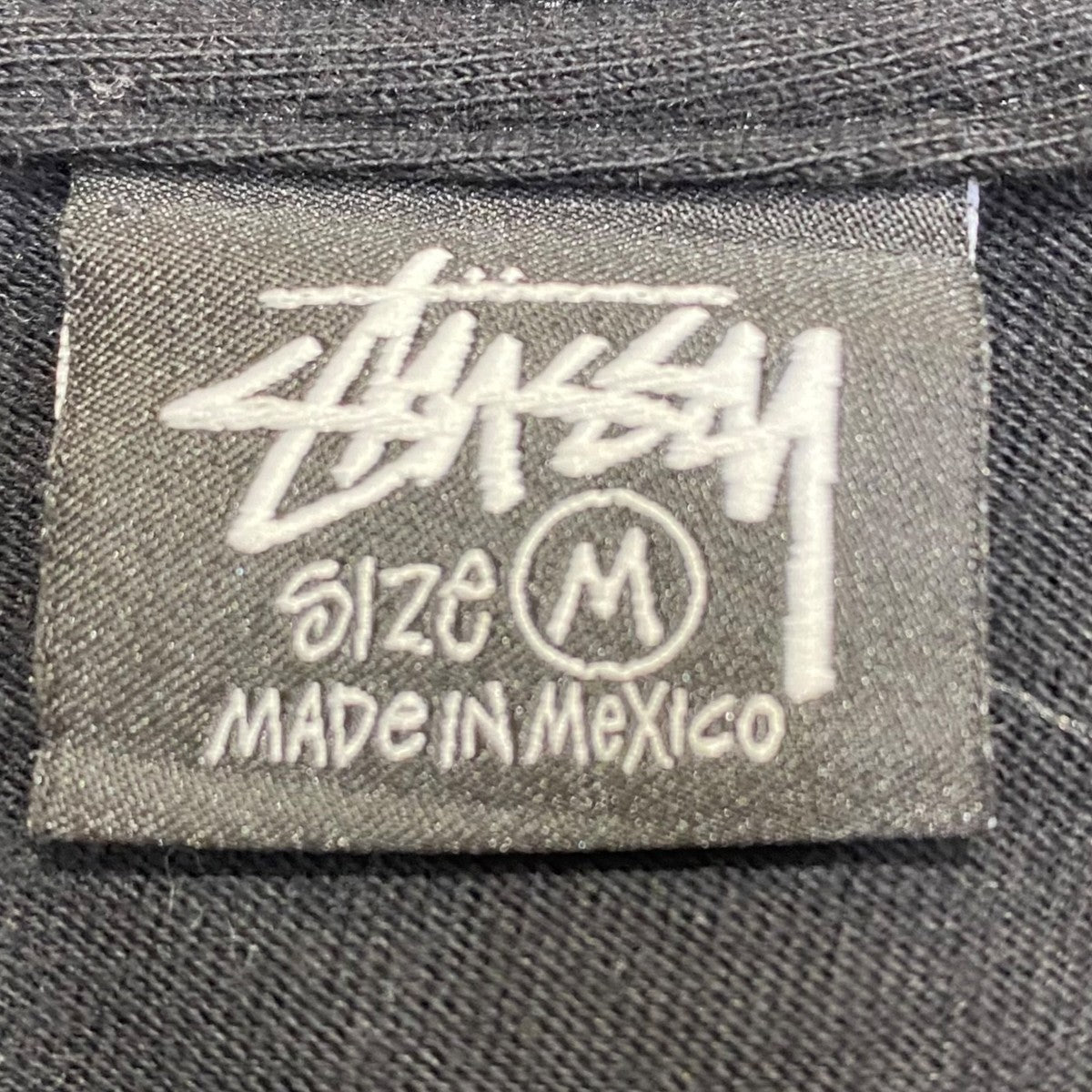 ロゴTシャツ
