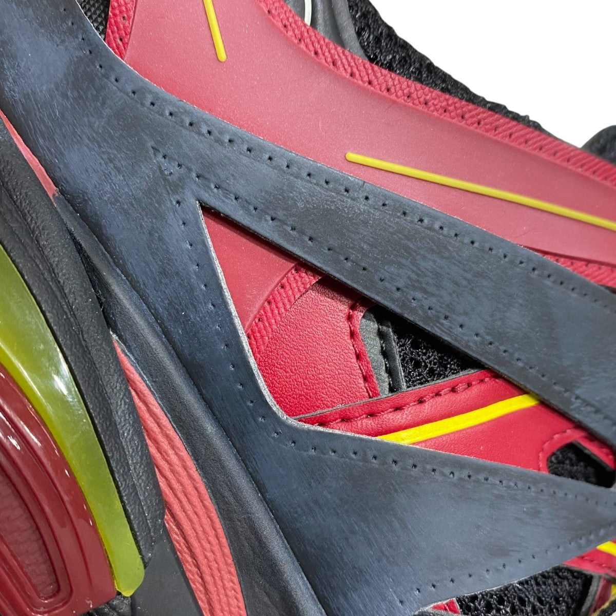 TRACK TRAINER542023