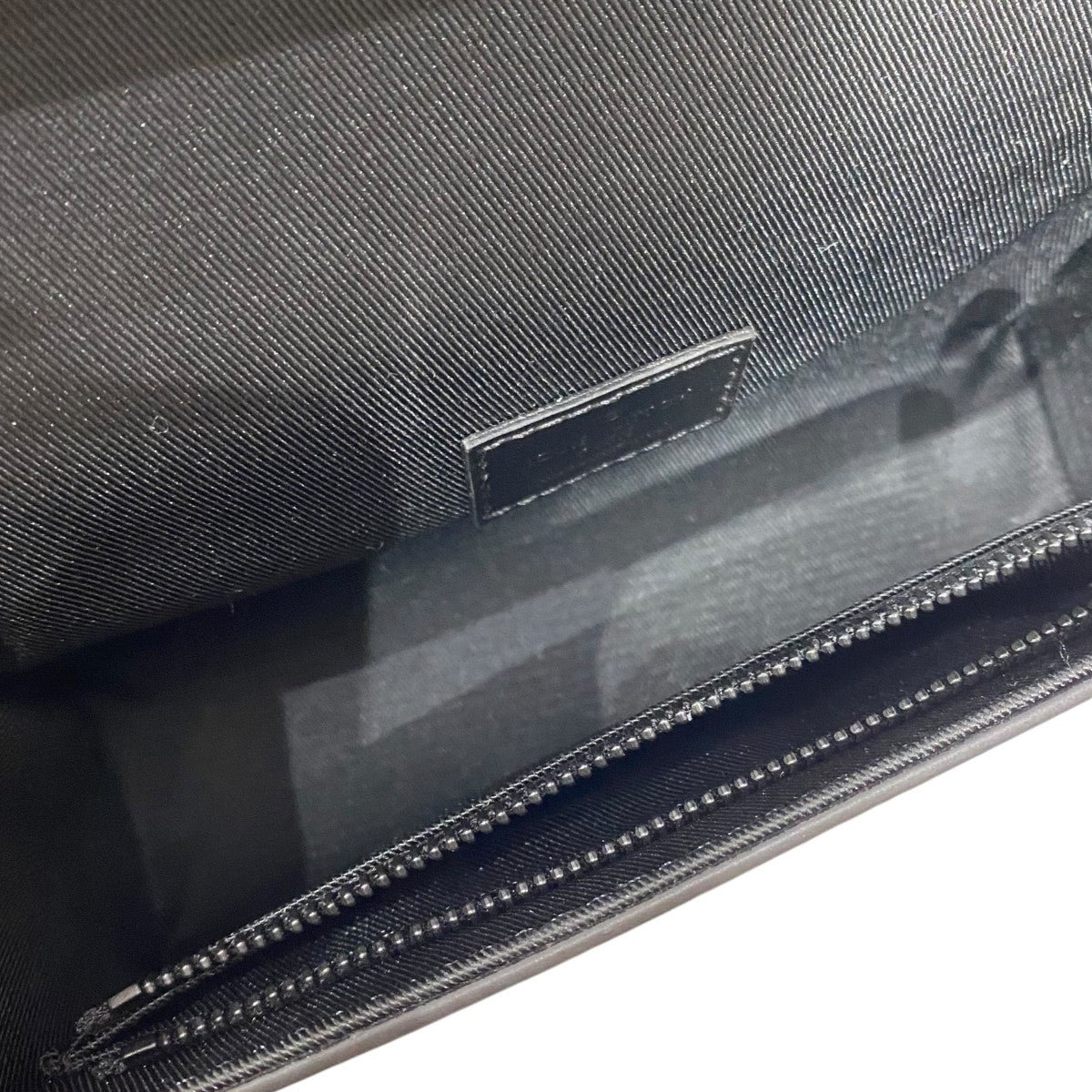 LOUIS VUITTON モノグラム エクリプス スティーマー ウェアラブルウォレットM81783 古着・中古-5枚目のアイテム画像