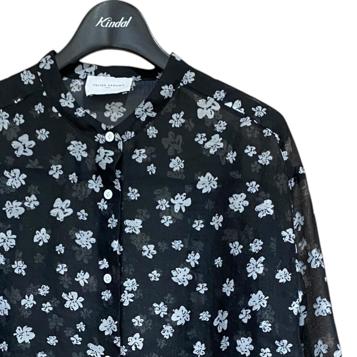 UNITED ARROWS バンドカラー総柄ブラウス1511-1-620003 古着・中古-3枚目のアイテム画像