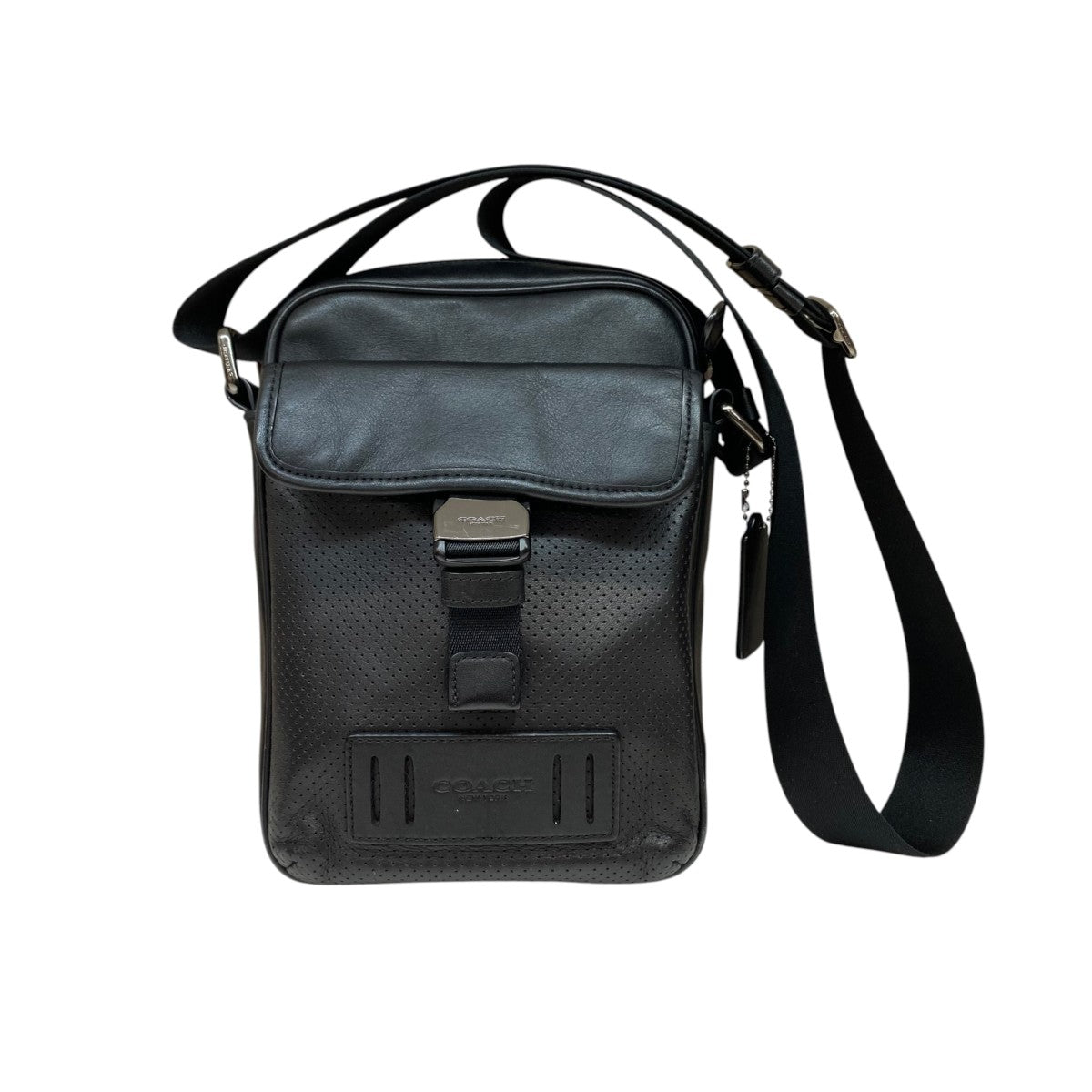 COACH パンチングショルダーバッグ 古着・中古-1枚目のアイテム画像