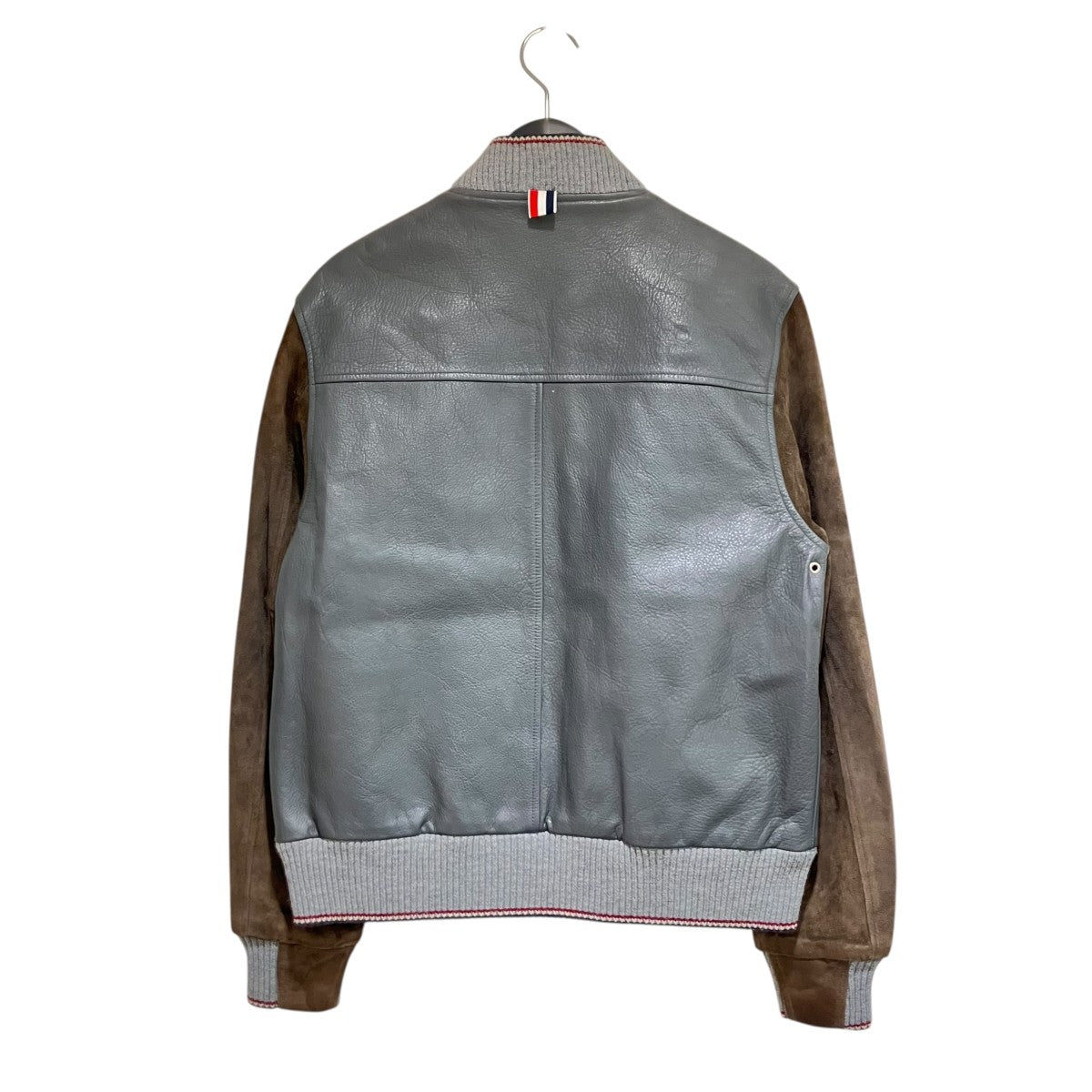 トムブラウン スタジャン 袖レザー ウール切替 キルティング トリコロール M トムブラウン ウール100% スタジャン THOM BROWNE メンズ 【公式通販】