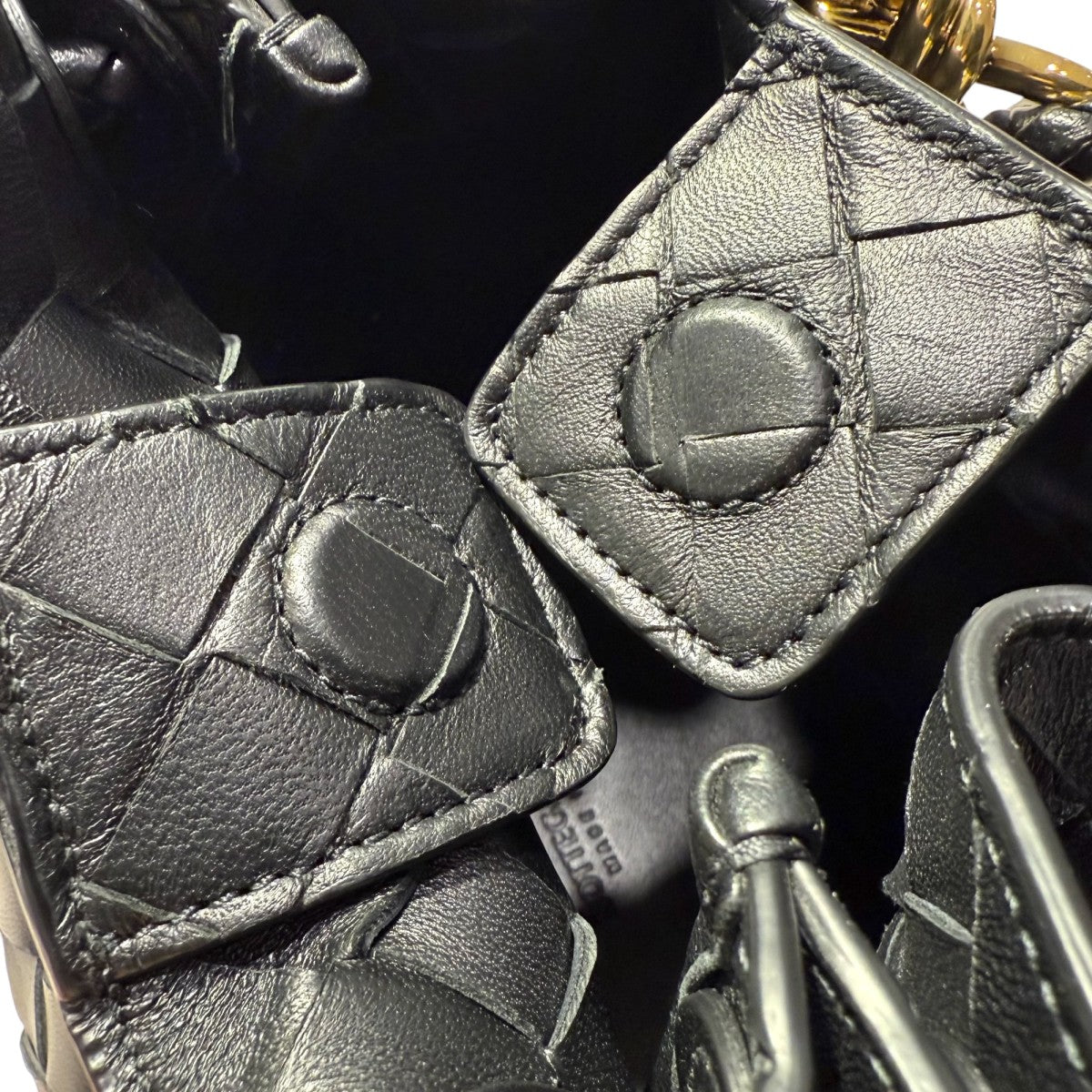 BOTTEGA VENETA(ボッテガヴェネタ) 「イントレチャート スモール BOTTEGA VENETA(ボッテガヴェネタ) 「イントレチャート スモール