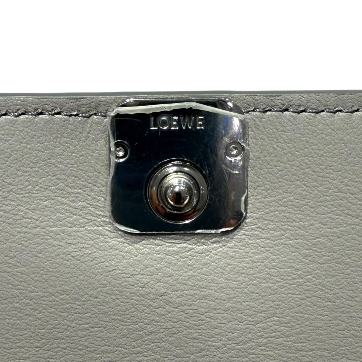 LOEWE(ロエベ) 2つ折り財布 グレー|【公式】カインドオル LOEWE(ロエベ) 2つ折り財布 グレー|【公式】カインドオル