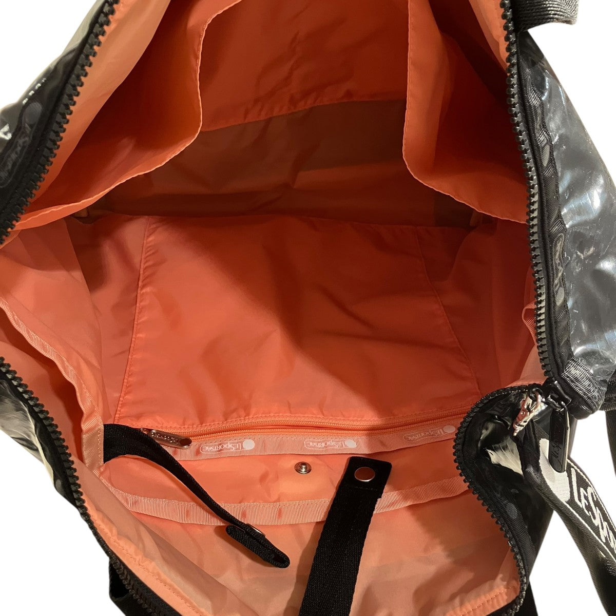 LeSportsac(レスポートサック) ×ひとりっぷ EASY EDITOR'S