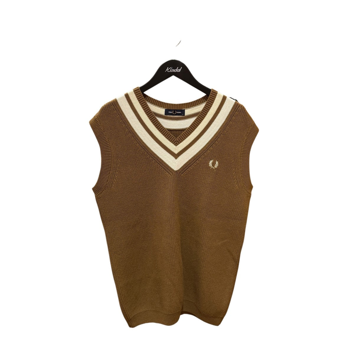 【まろん】　FRED PERY ニット　ベスト　L FRED PERRY(フレッドペリー) Striped Trim V-Neck Tank チルデン