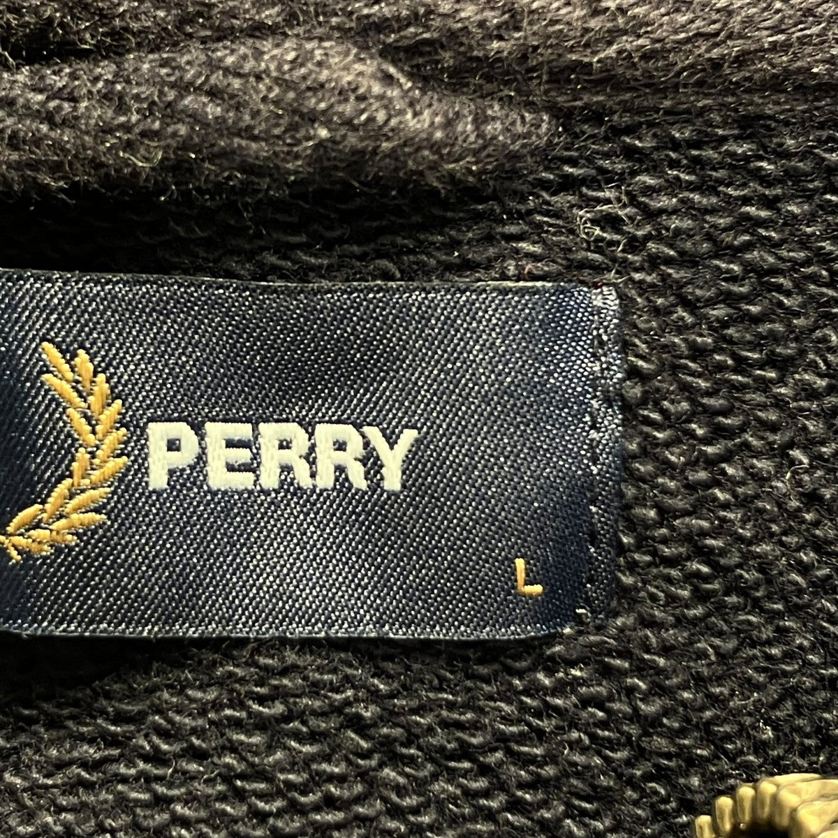 【FRED PERRY】ロゴ オーバーヘッド パーカー ※送関込 FRED PERRY】ロゴ オーバーヘッド パーカー ※送関込 FRED PERRY