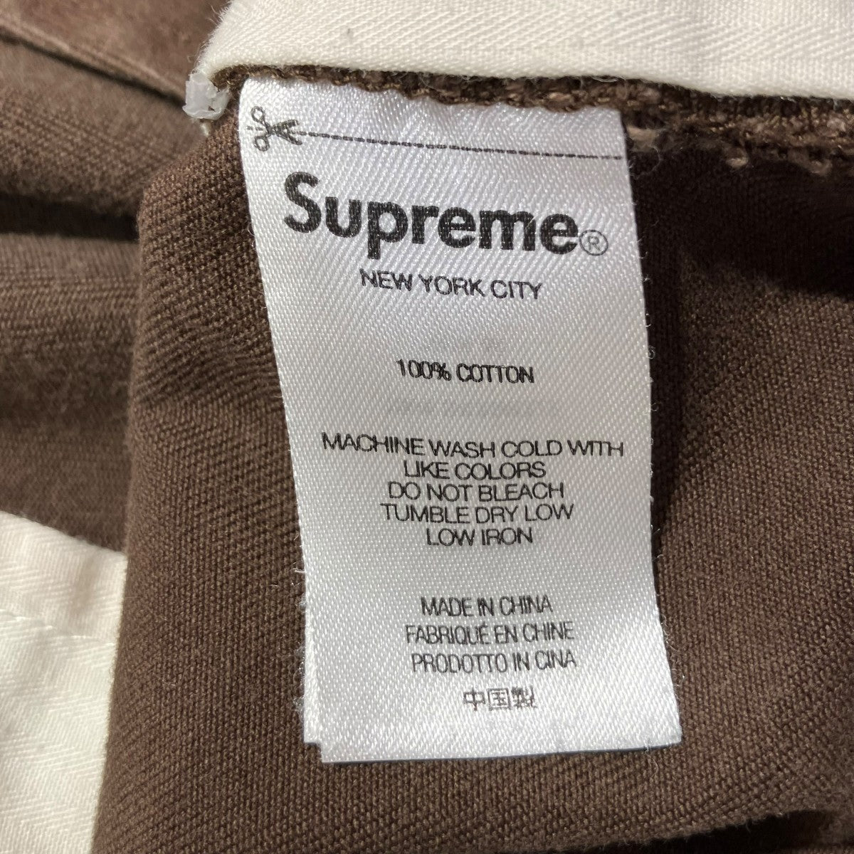 Supreme ブラウン チノパン Supreme（チノパン ・ ブラウン/茶色系）のフリマアイテム一覧
