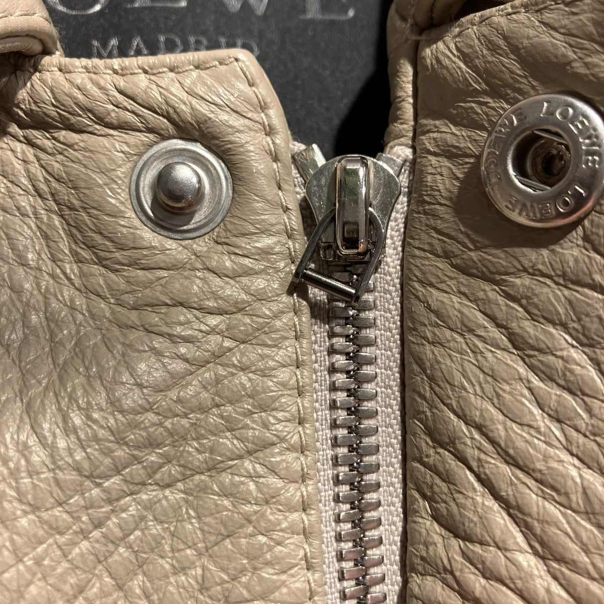 ロエベ　ベージュ レザー ジャケット LOEWE(ロエベ) レザージャケット ベージュ サイズ 48｜【公式