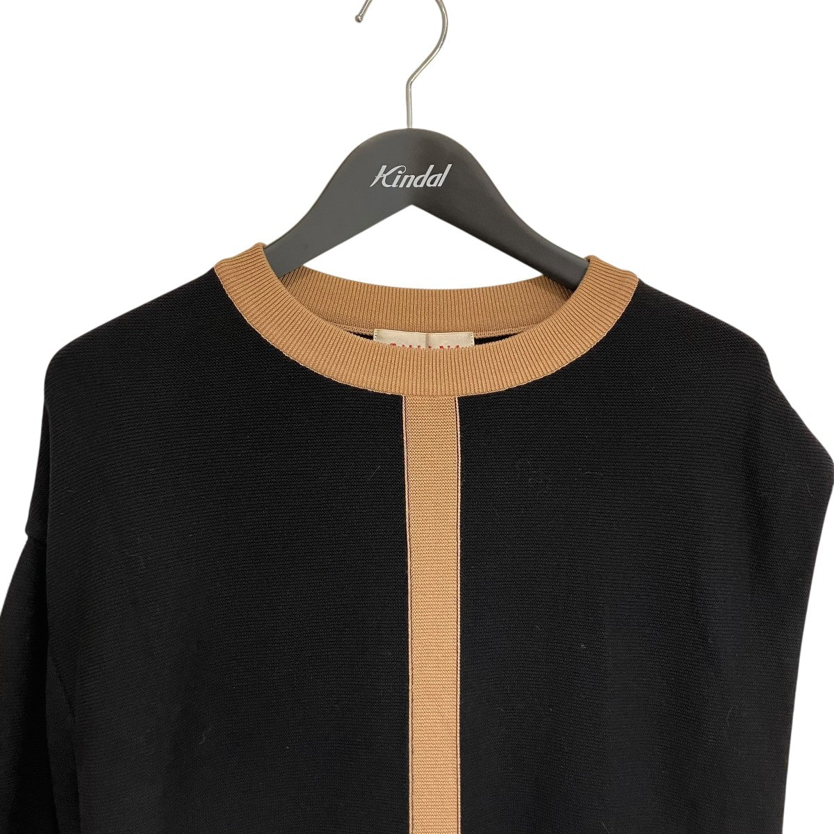 CULLNI クルニ ニット デザイン ベージュ系 秋服 冬服 アシンメトリー CULLNI クルニ ニット デザイン ベージュ系 秋服 冬服