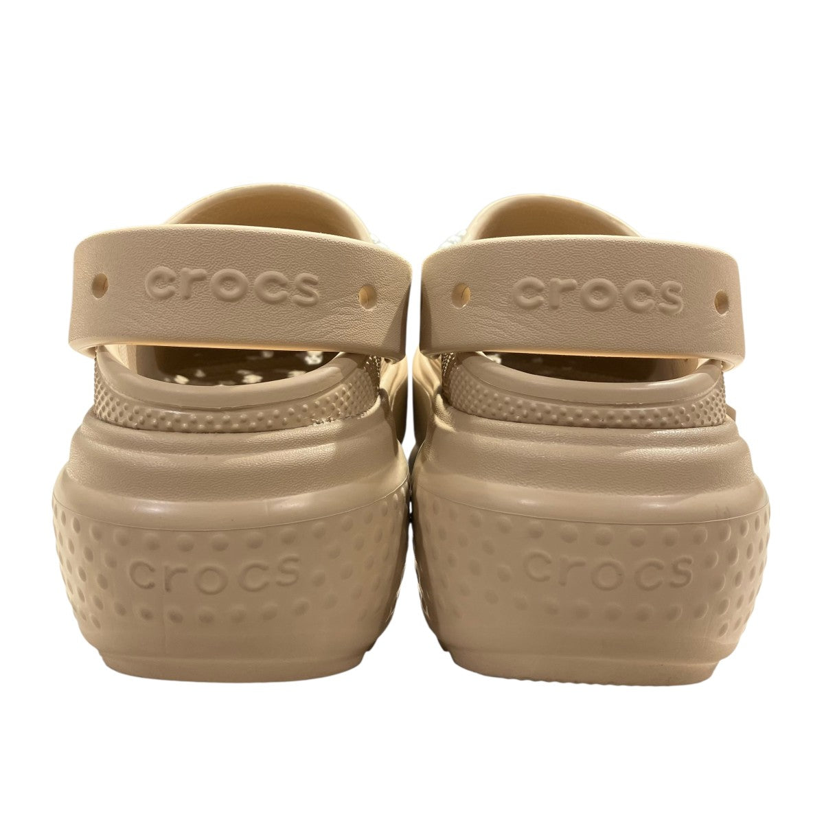 crocs ベージュ クロッグサンダル*8 楽天市場】crocs（カラーベージュ）（靴）の通販