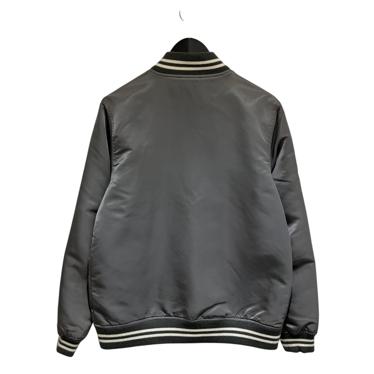 X-LARGE(エクストララージ) スタジャン0121507 0121507 グレー サイズ