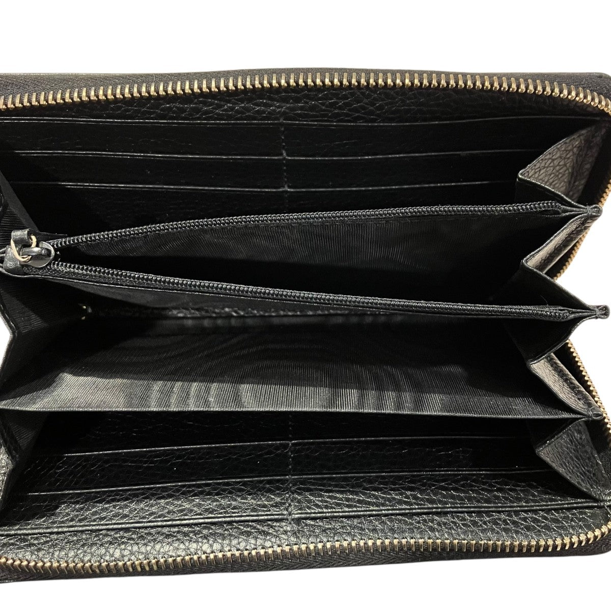 GUCCI(グッチ) ソーホーレザーラウンドジップウォレット長財布598187