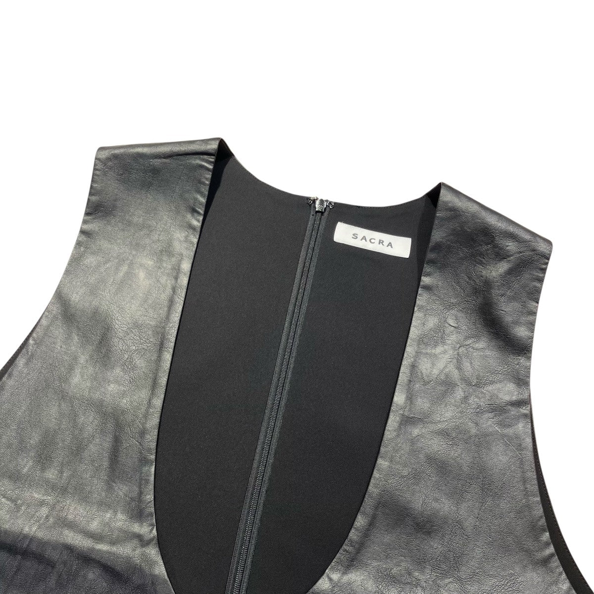 SACRA SYNTHETIC LEATHERノースリーブワンピース124610041 古着・中古-4枚目のアイテム画像