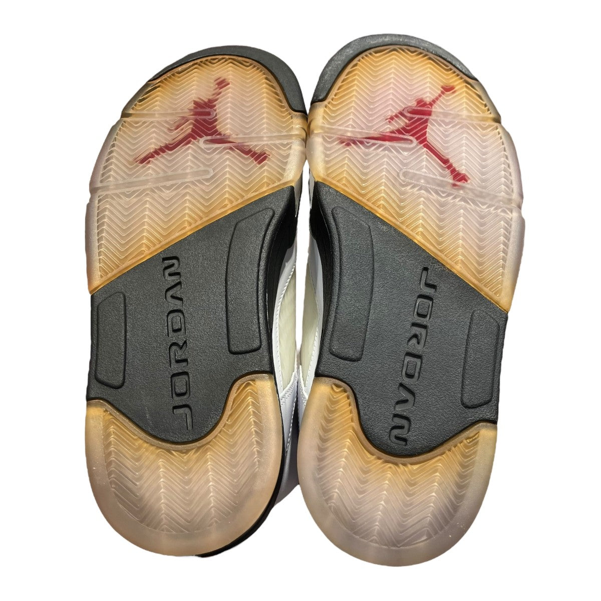 Air Jordan 5 Retro Fire Red (2013)ハイカットスニーカー136027-100