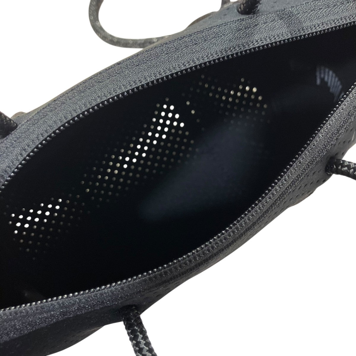 新品未使用✨ステイトオブエスケープ プリクエル XS ショルダーバッグ ブラック STATE OF ESCAPE（ステイトオブエスケープ） 【並行輸入品】 ステイト