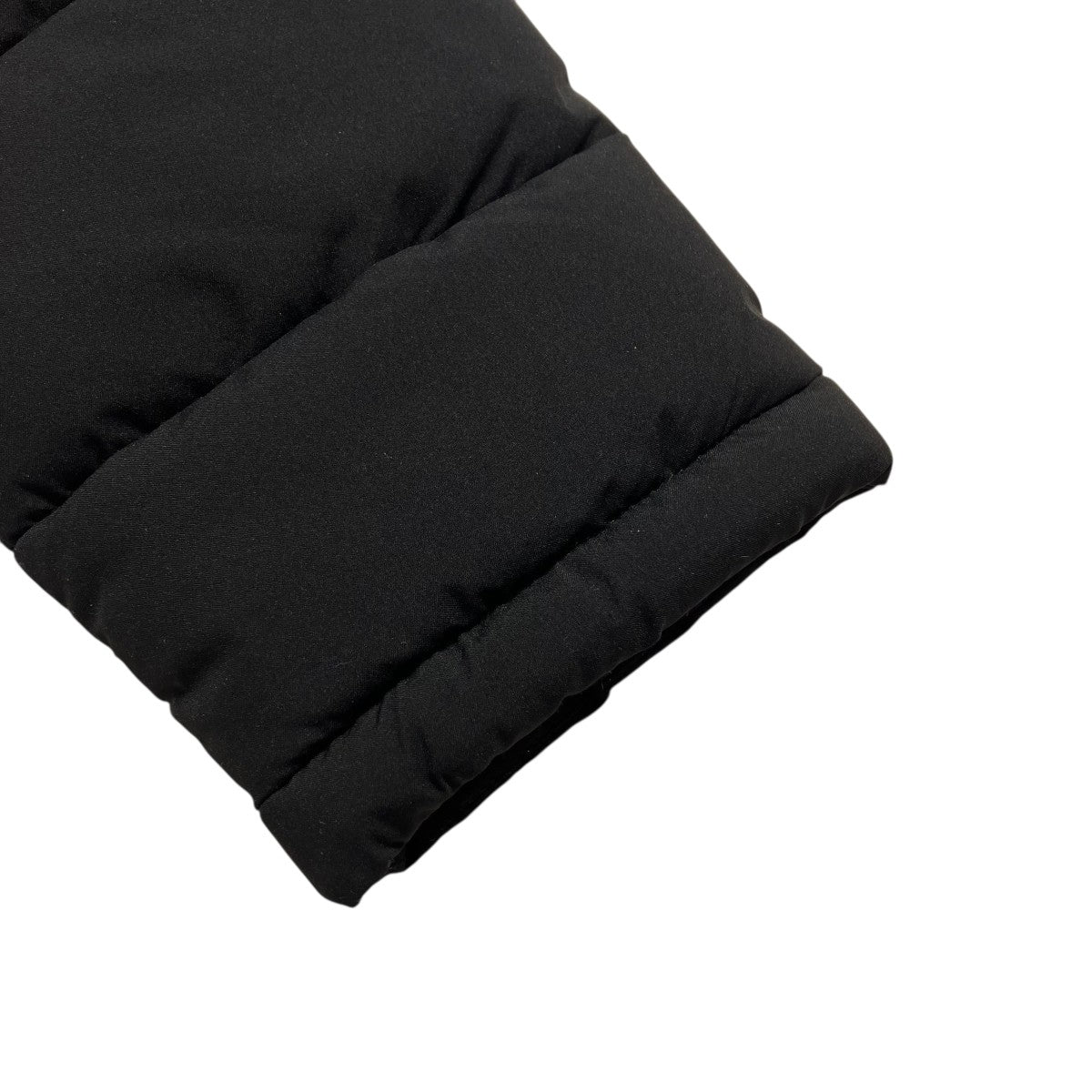 Calvin Klein フード フルジップ中綿ジャケットCW333974 古着・中古-4枚目のアイテム画像