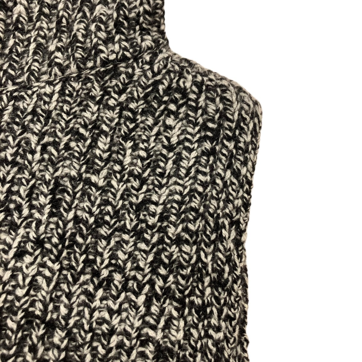 23AWRIBBED SWEATER NECK WARMERベスト232-11335