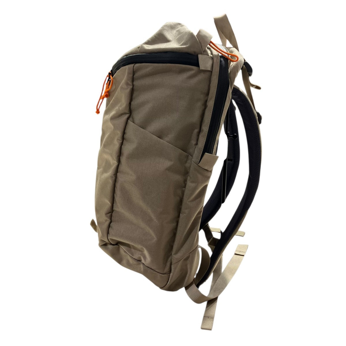 アーバンアサルト 24Lリュック19761327030000