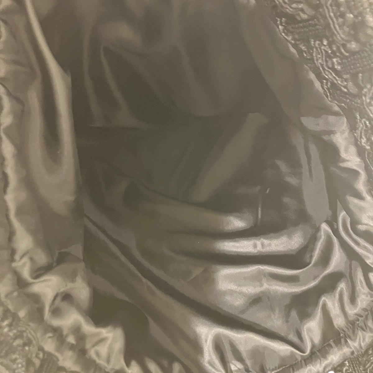 LEONORA サテントートバッグトートバッグ