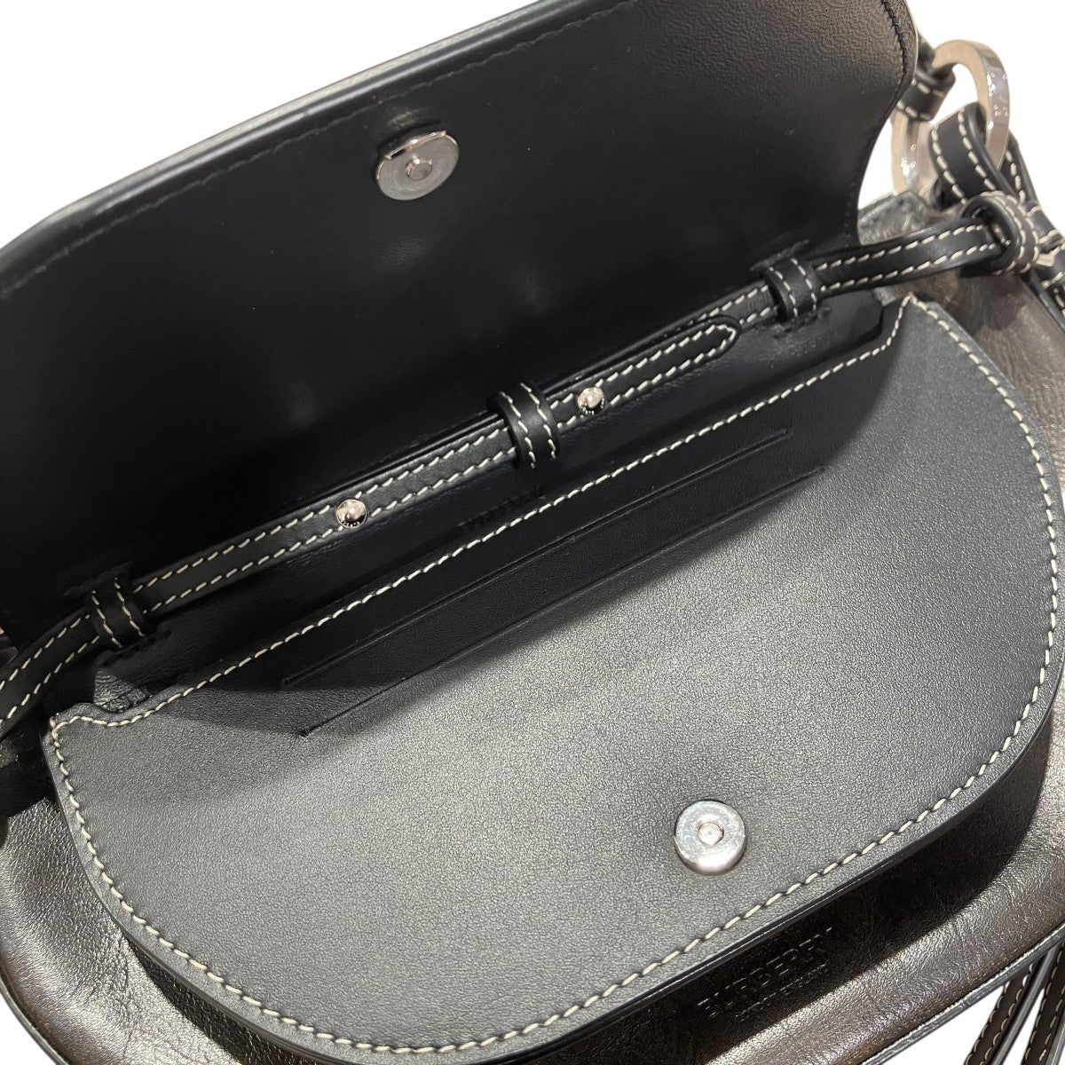 BURBERRY OLYMPIAオリンピアワンショルダーバッグ80407201 古着・中古-3枚目のアイテム画像