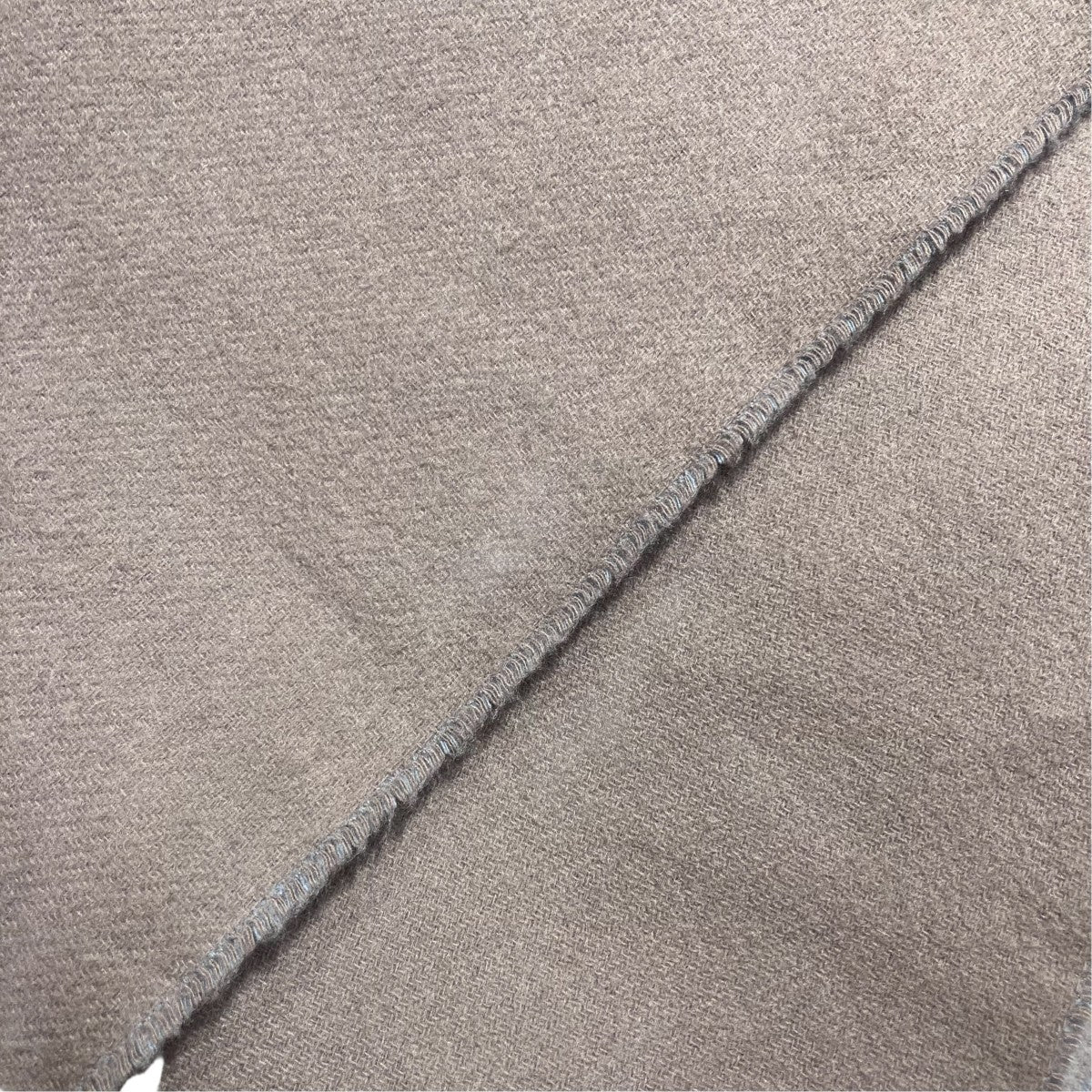JOHNSTONS OF ELGIN カシミヤ100％マフラーCA100 古着・中古-3枚目のアイテム画像