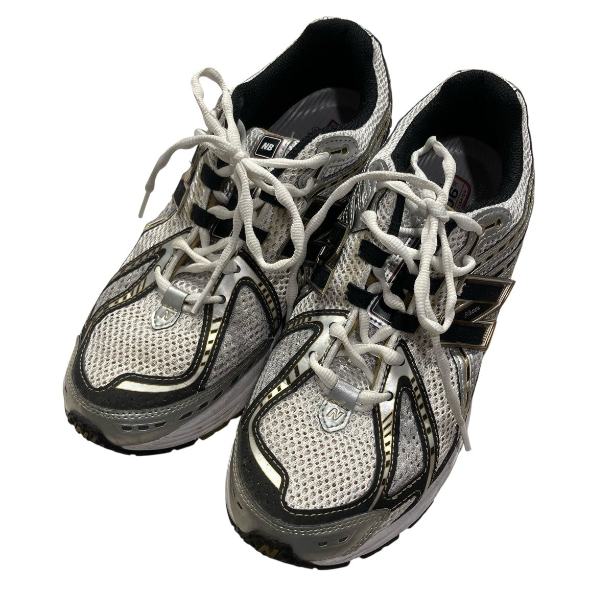 NEW BALANCE M1906RA SILVERローカットスニーカーM1906RA 古着・中古-1枚目のアイテム画像