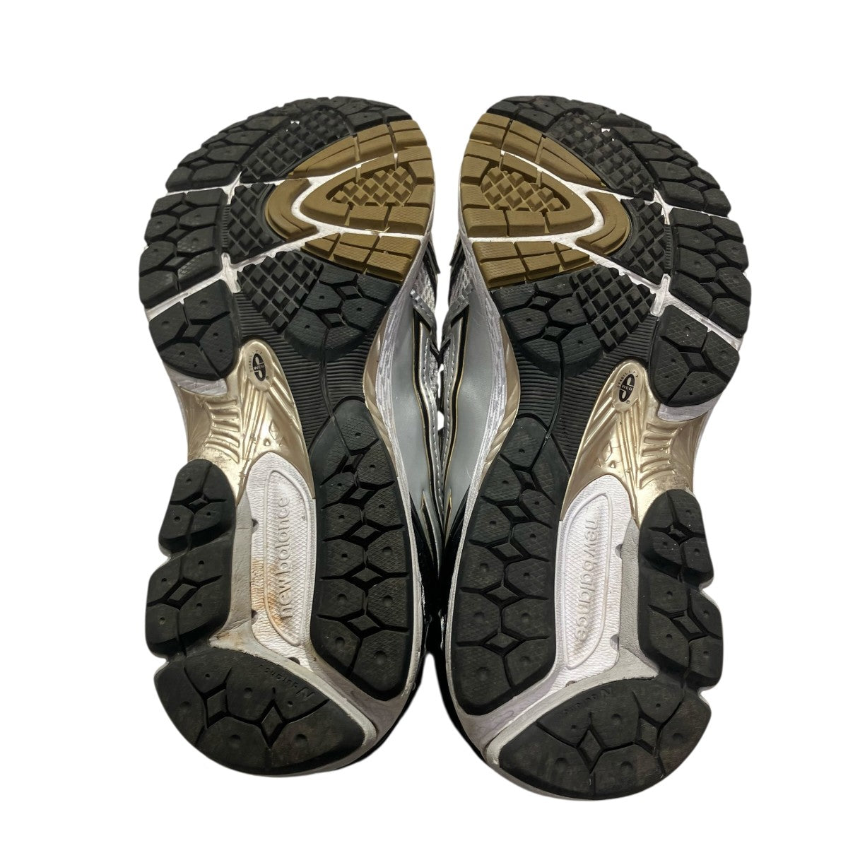 NEW BALANCE M1906RA SILVERローカットスニーカーM1906RA 古着・中古-5枚目のアイテム画像