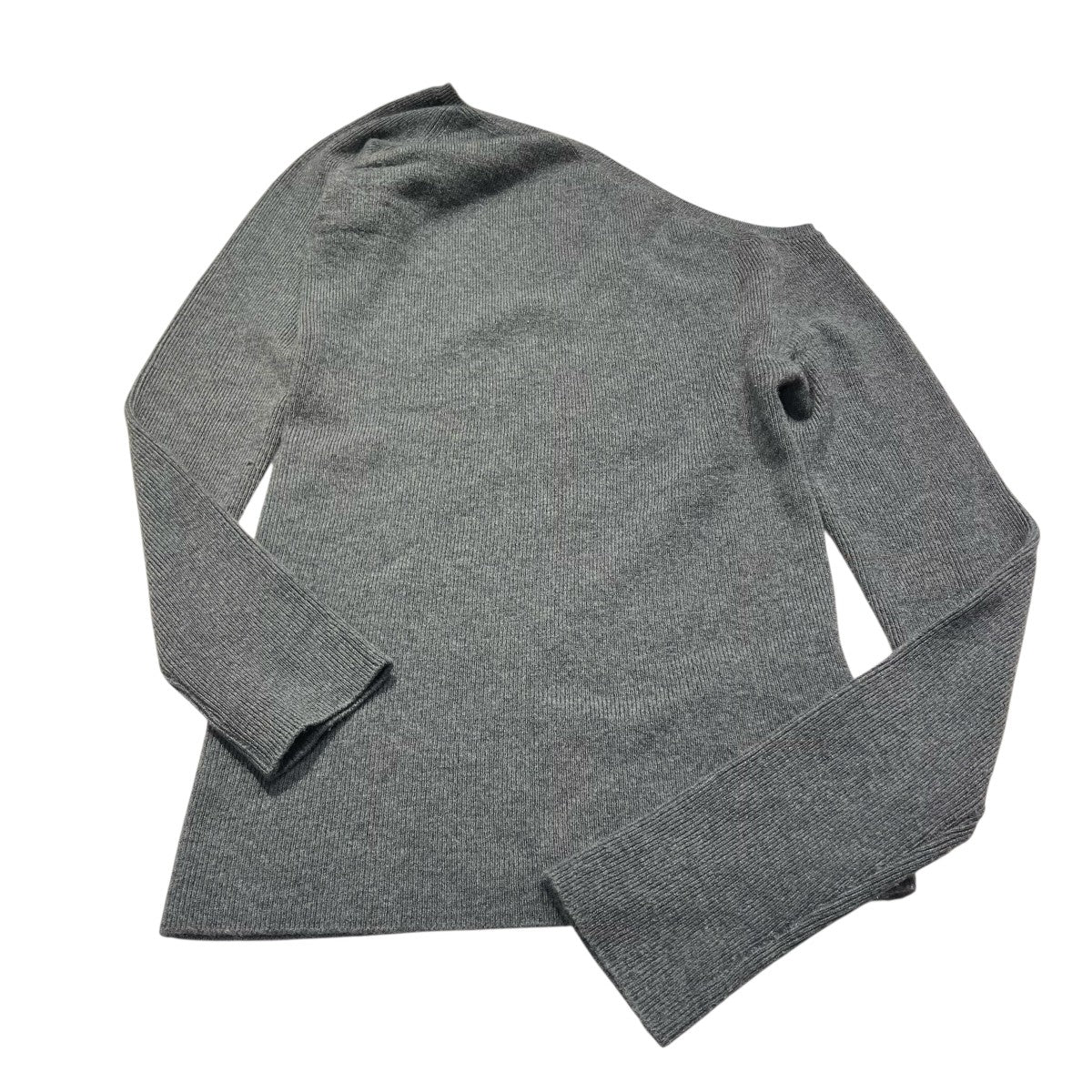 ONE OFF-SHOULDER FITTED KNIT TOP薄手ニットWD-KT3-22-644-W-GY