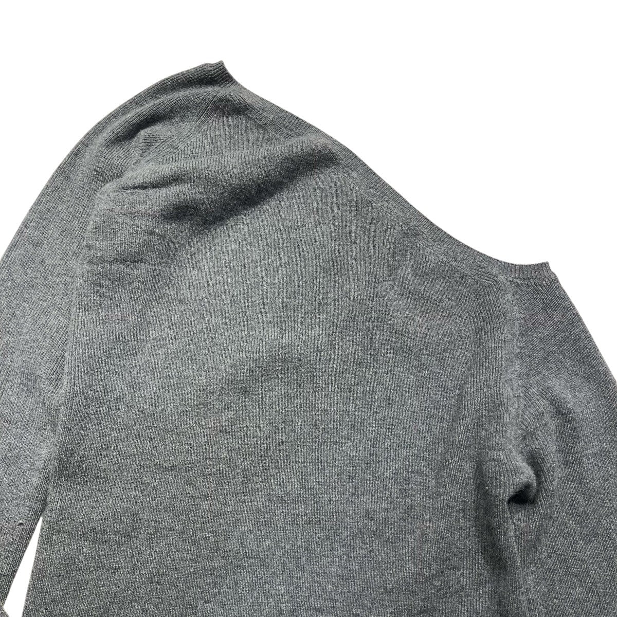 ONE OFF-SHOULDER FITTED KNIT TOP薄手ニットWD-KT3-22-644-W-GY