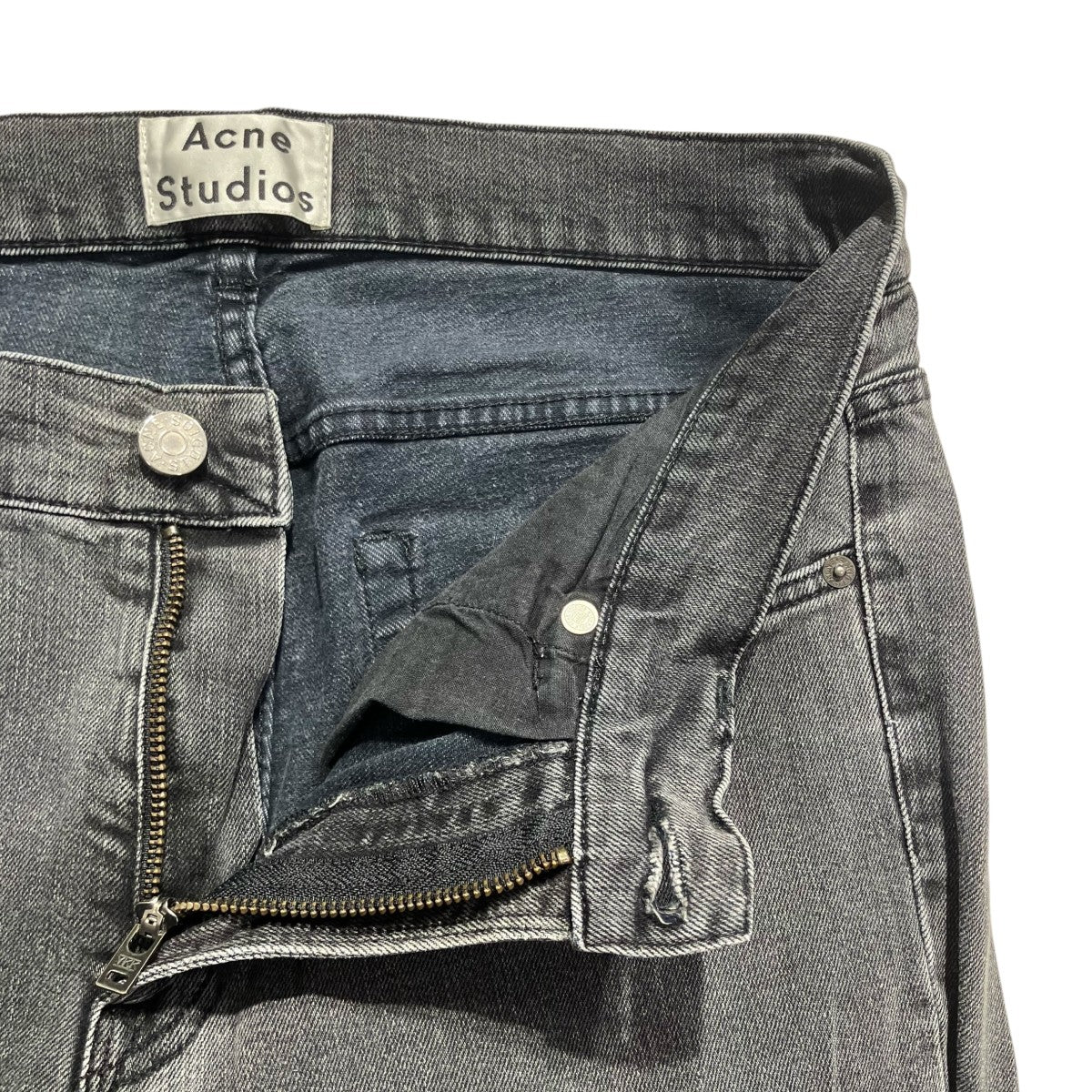 ACNE STUDIOS(アクネストゥディオズ) デニムパンツ グレー サイズ 32