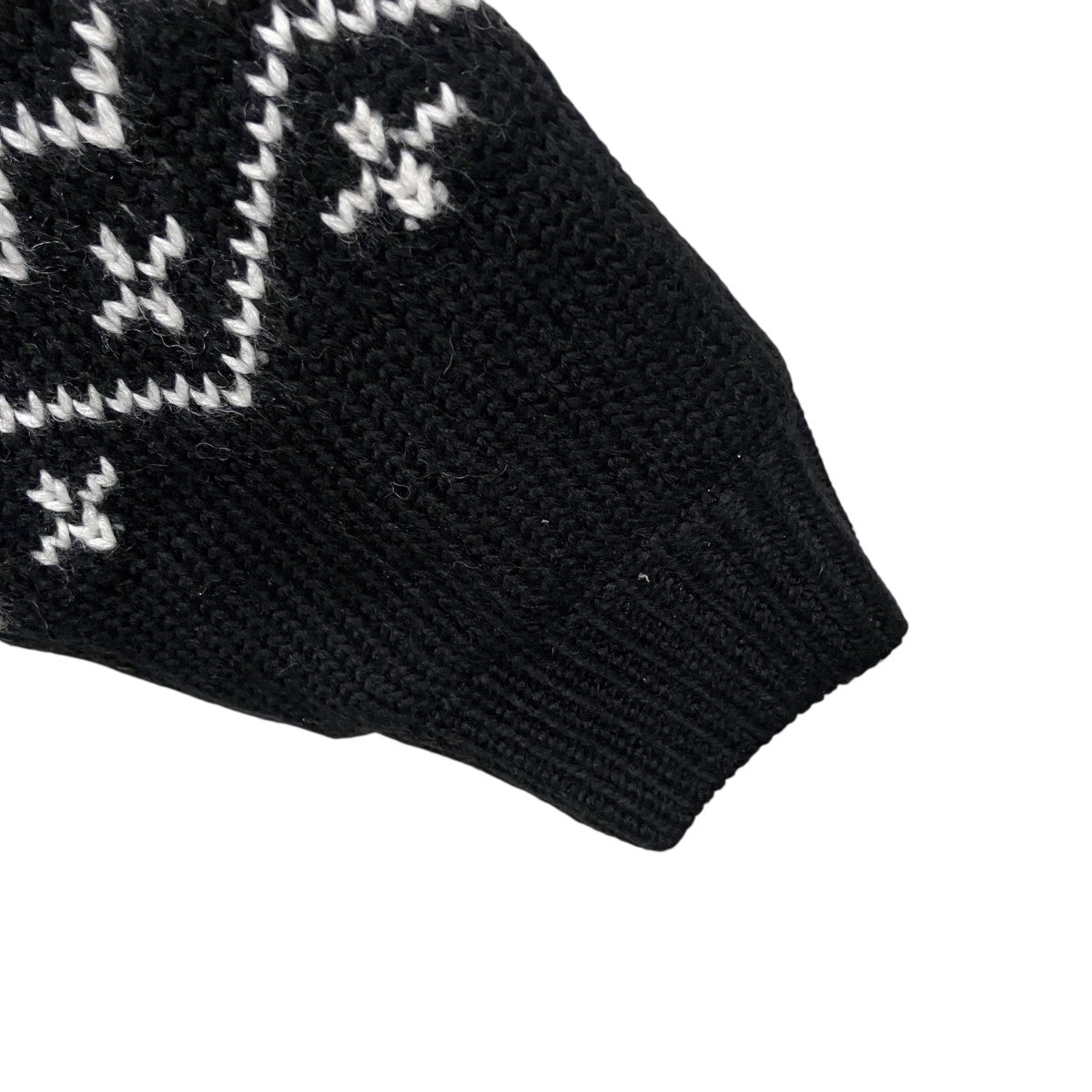 25AWLOVES ME HOODED KNIT厚手ニット