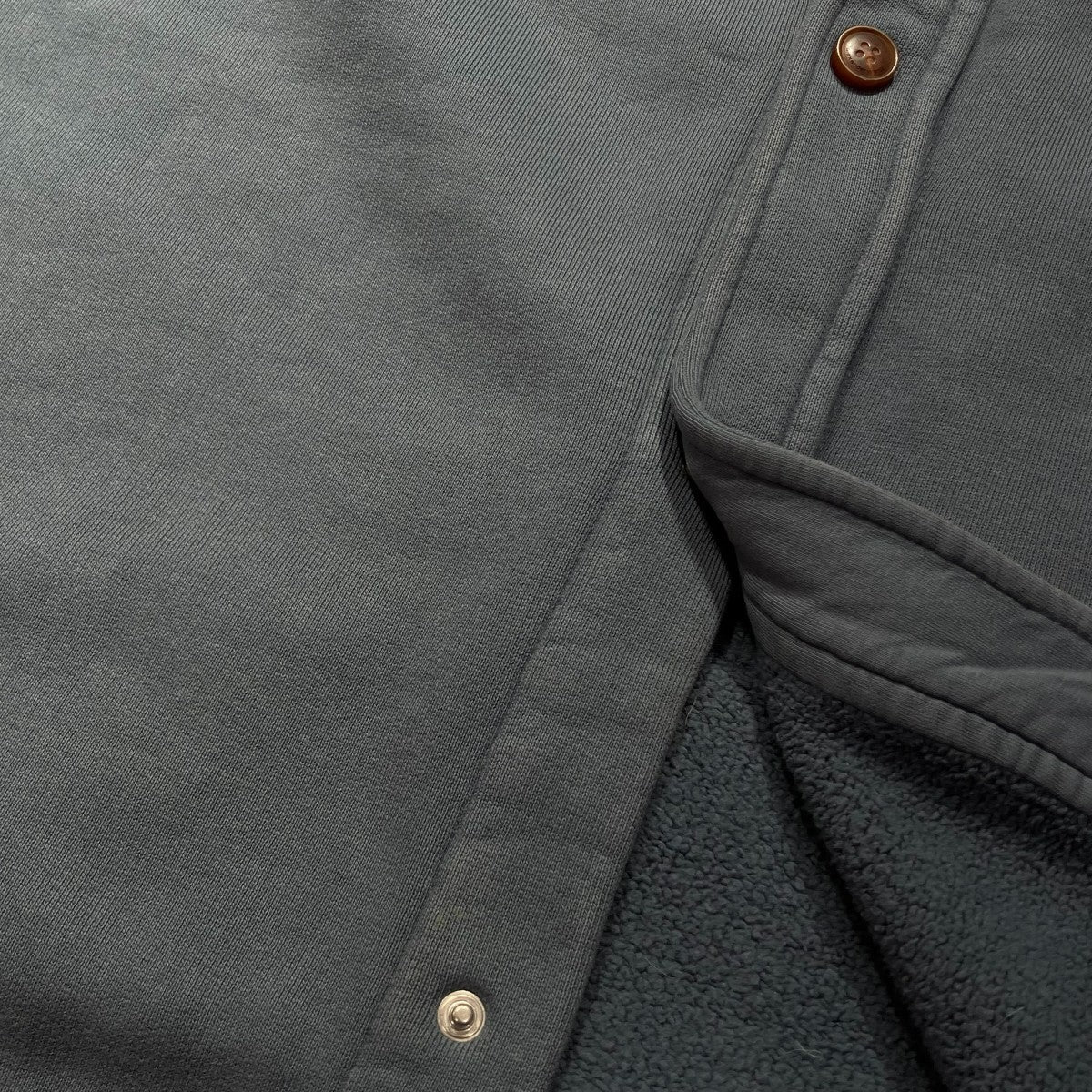 スナップボタンジャケット