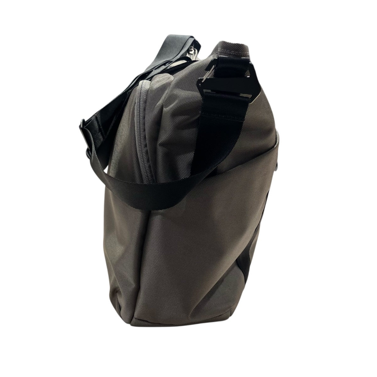 THE NORTH FACE 25SSHUTTLE TOTE シャトルトート 20L 2WAYショルダーバッグNM82453 古着・中古-2枚目のアイテム画像