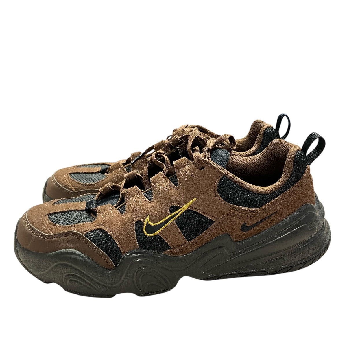 NIKE TECH HERA CACAO WOWローカットスニーカーFJ9532-200 古着・中古-3枚目のアイテム画像