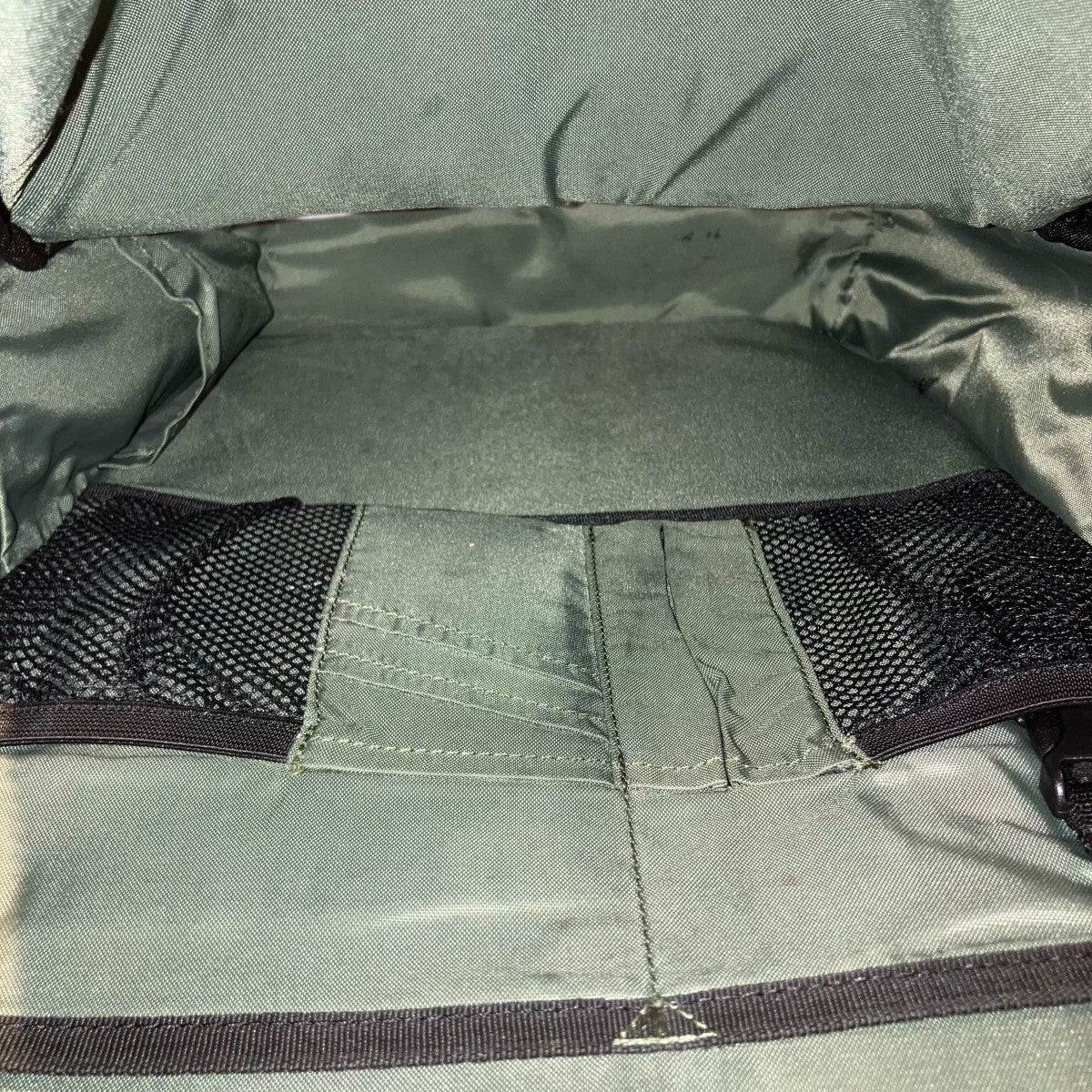 Columbia スターレンジ スクエアリュックPU8198 古着・中古-7枚目のアイテム画像