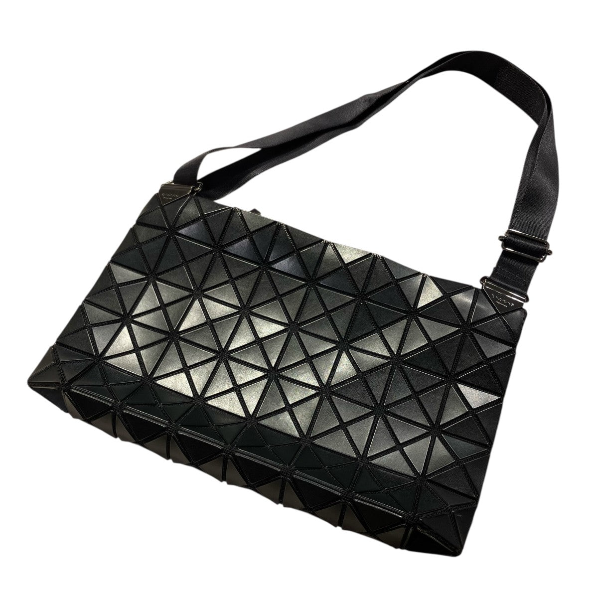 BAO BAO ISSEY MIYAKE(バオバオイッセイミヤケ) ショルダーバッグBB01